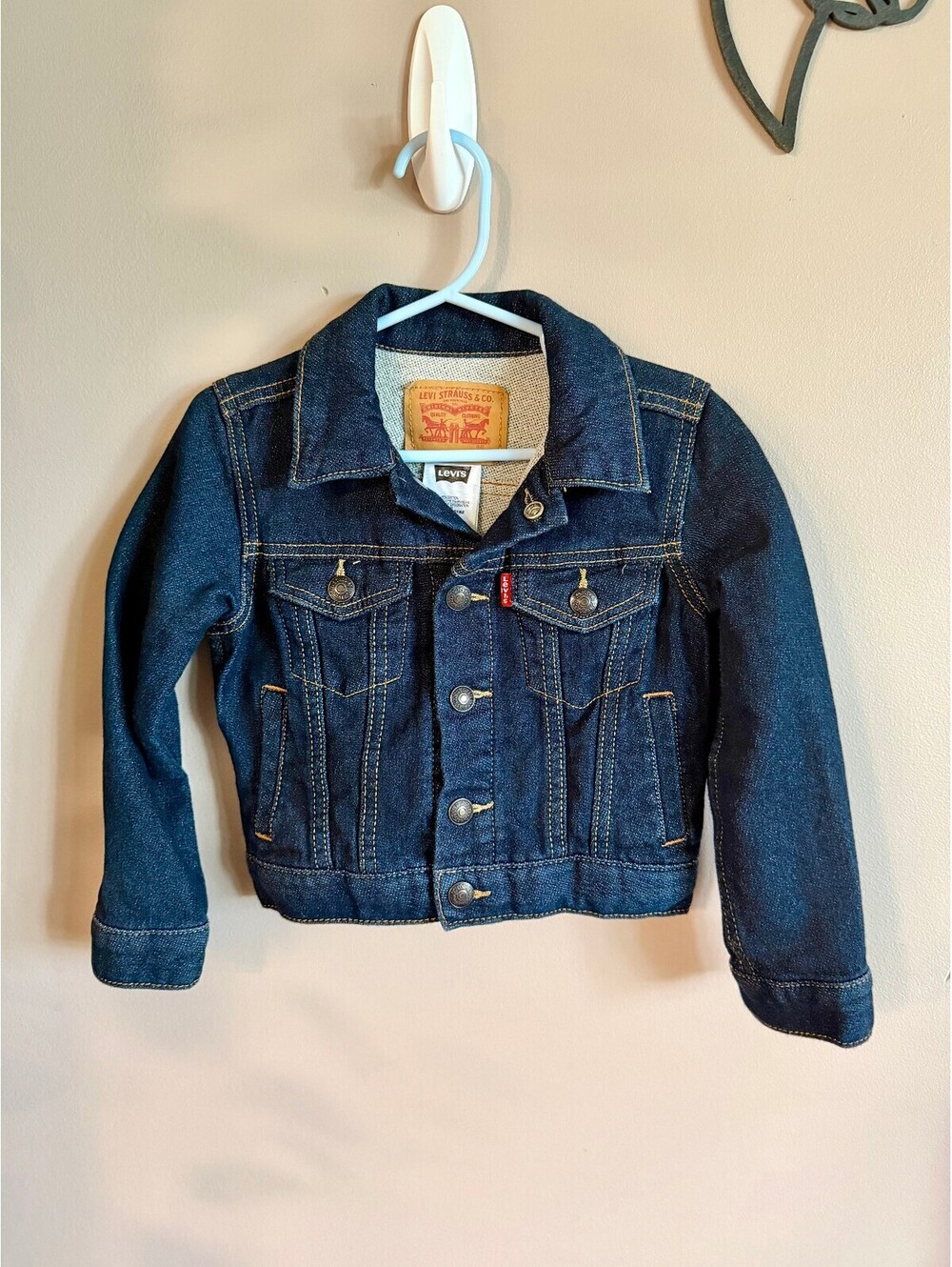 Levi’s Toddler 2T Denim Trucker Jacket Dark Wash Blue Jean Jacket Red Tab